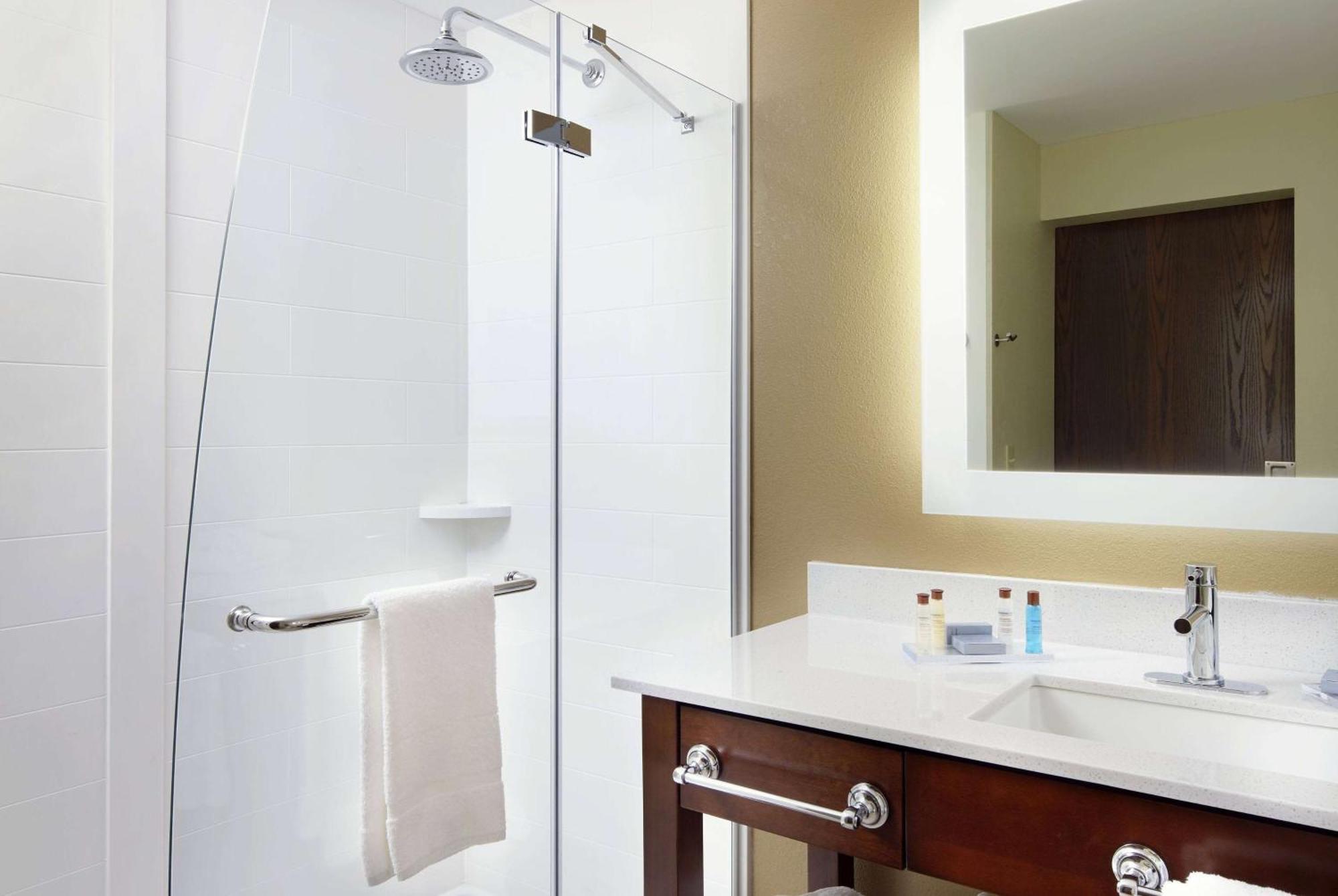 Hawthorn Suites By Wyndham Μπρίτζπορτ Εξωτερικό φωτογραφία