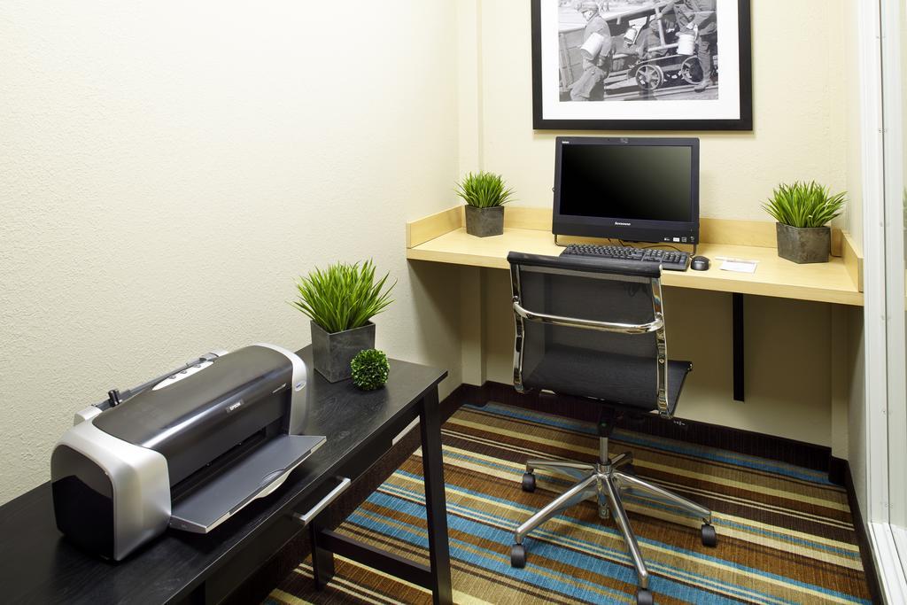 Hawthorn Suites By Wyndham Μπρίτζπορτ Εξωτερικό φωτογραφία